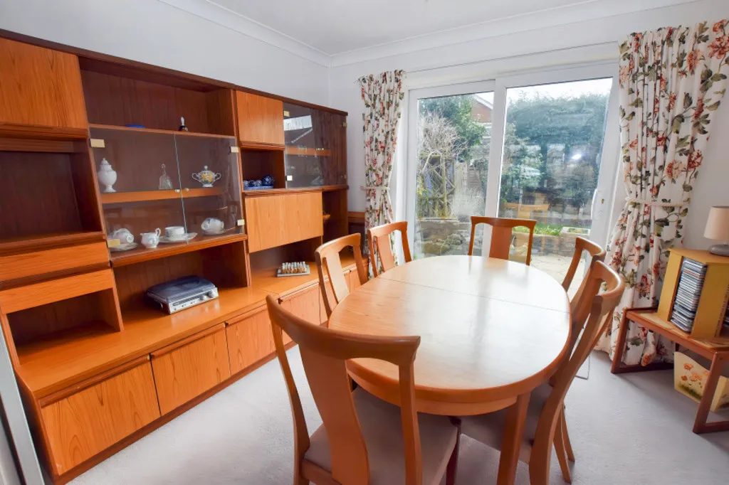 Holly Close, Market Drayton, photo 4