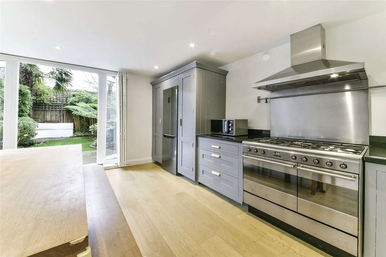 Berber Road, London, SW11, photo 10