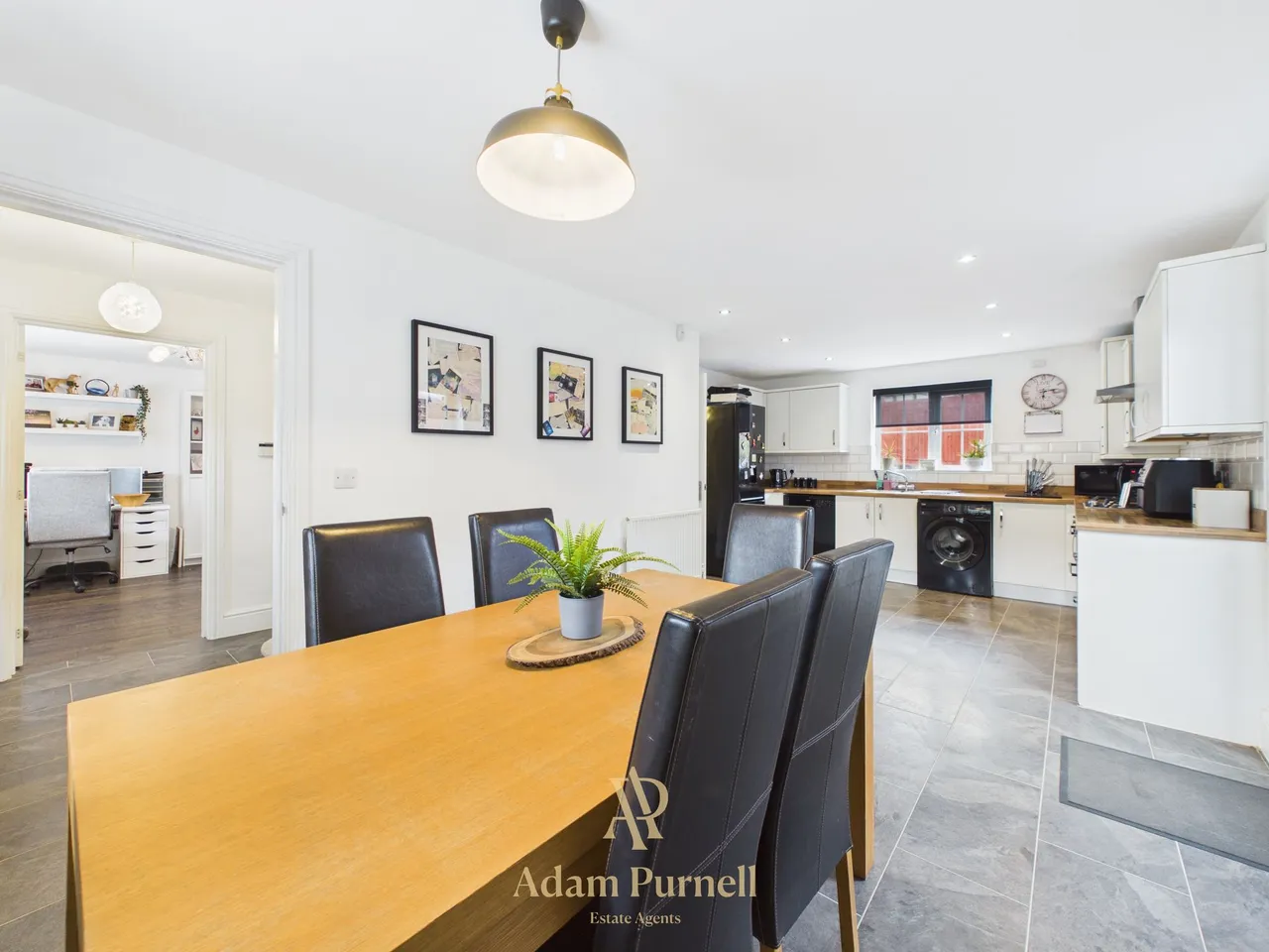 Cardinal Drive, Burbage, LE10, photo 2