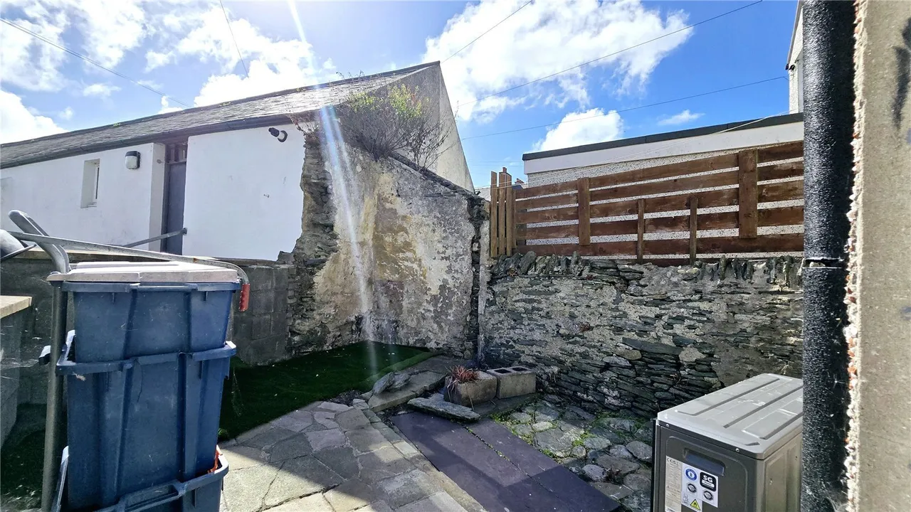 Cambria Street, Holyhead, LL65, photo 10