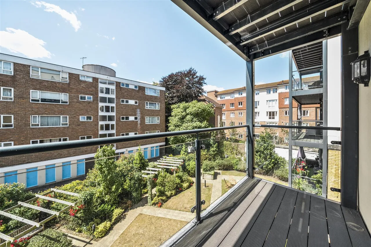 Southfields Road, Eastbourne, BN21, photo 10