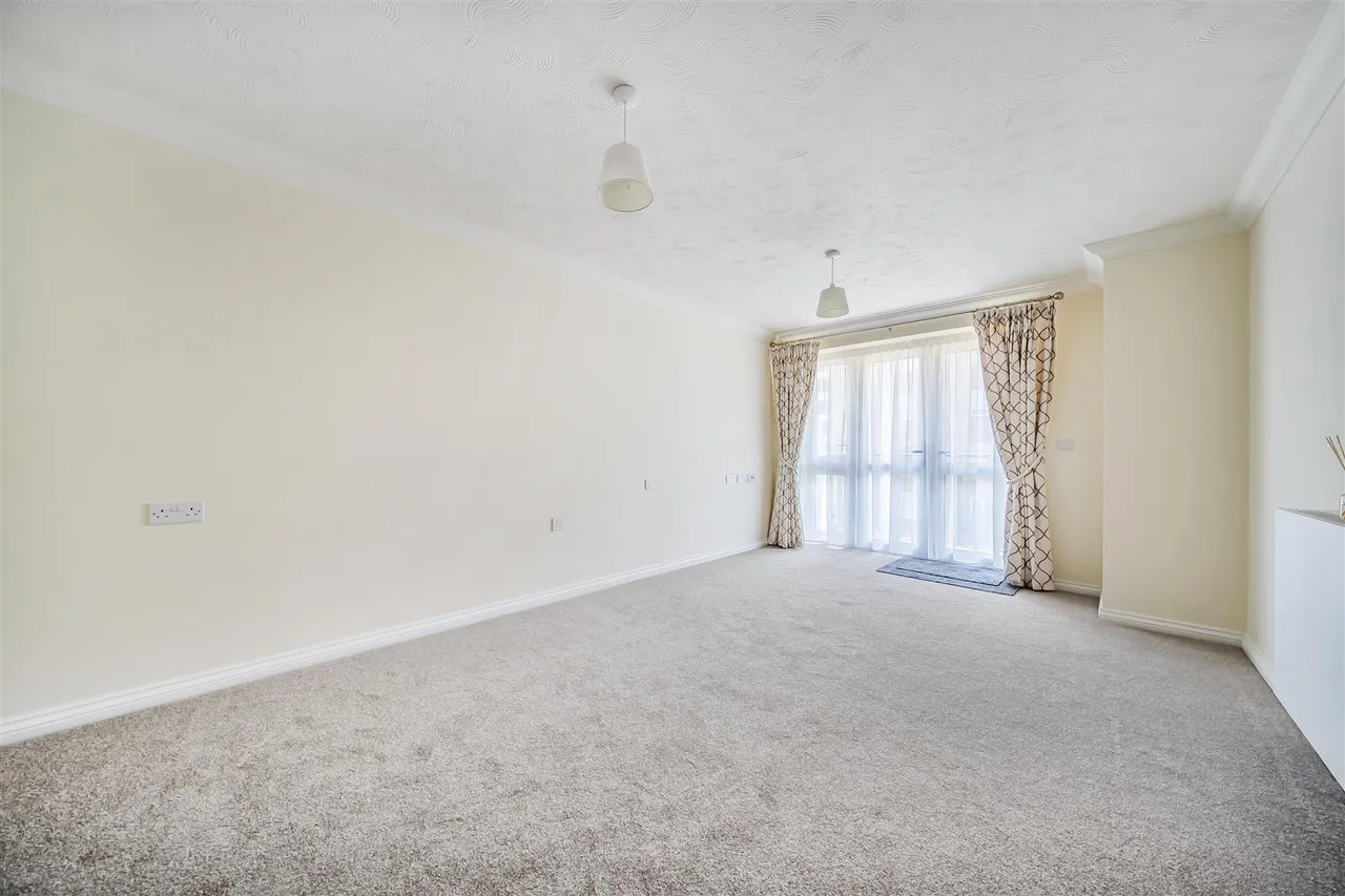 Southfields Road, Eastbourne, BN21, photo 3