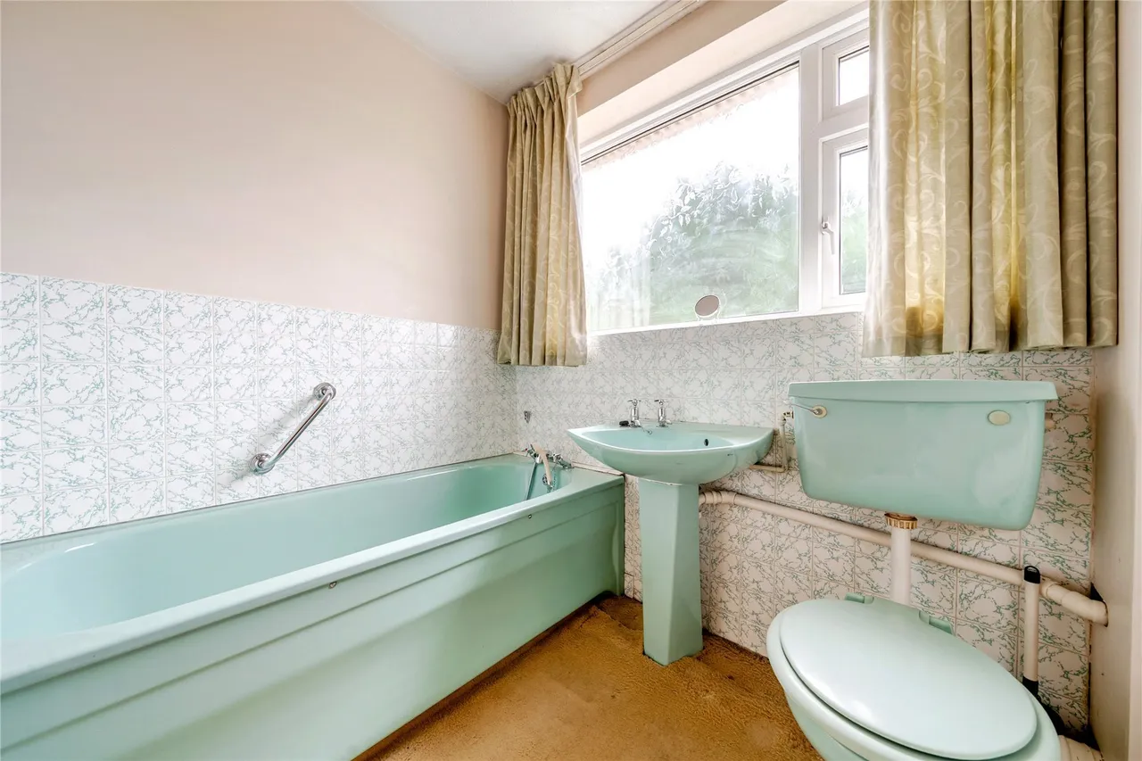 Saphora Close, Orpington, BR6, photo 10