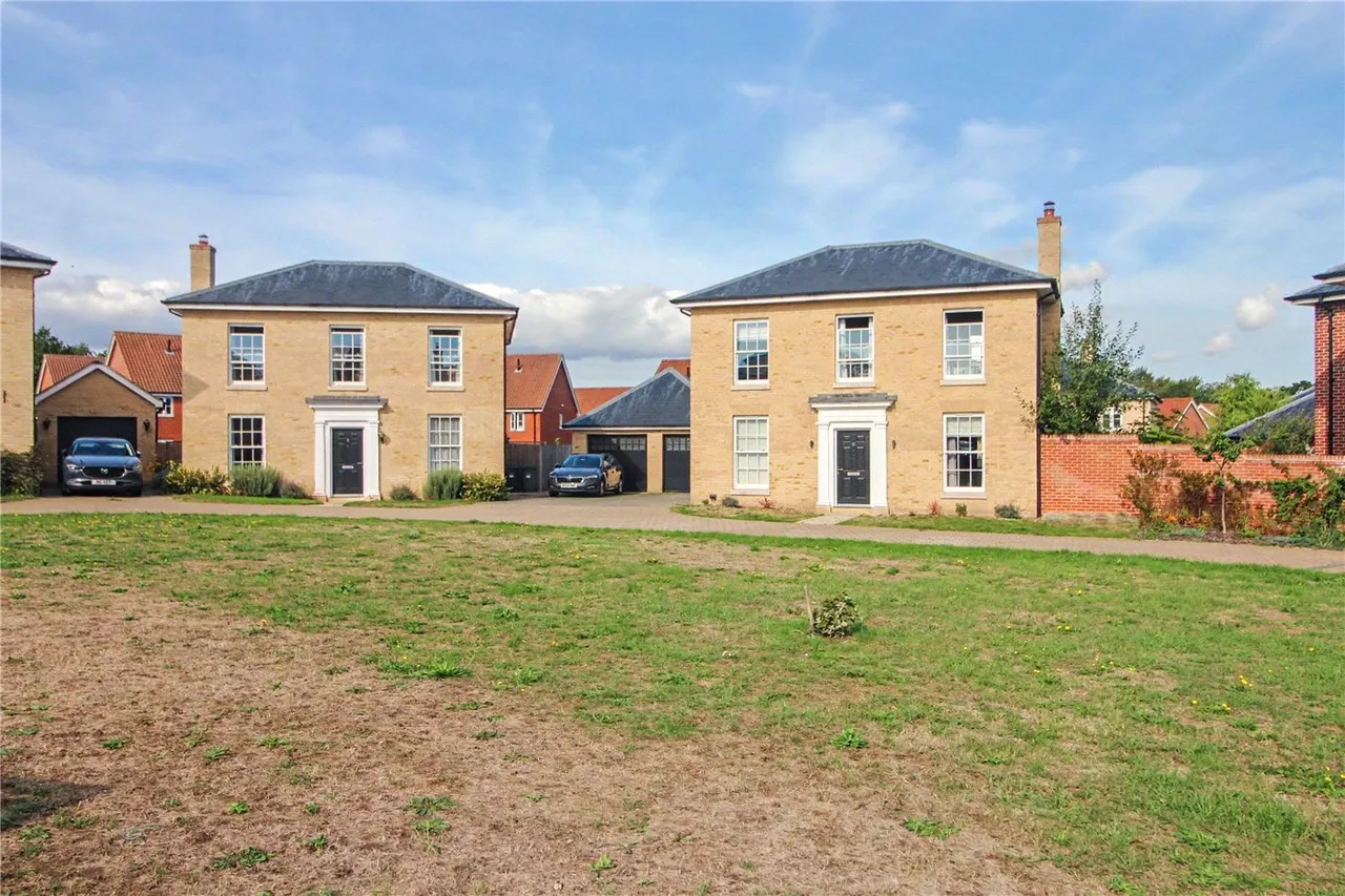 Maple Crescent, Loddon, Norwich, Norfolk, NR14, photo 2