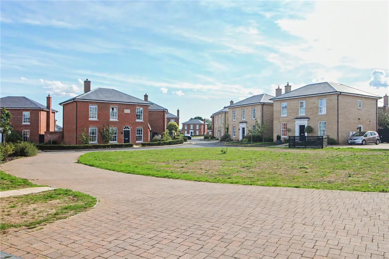 Maple Crescent, Loddon, Norwich, Norfolk, NR14, photo 3