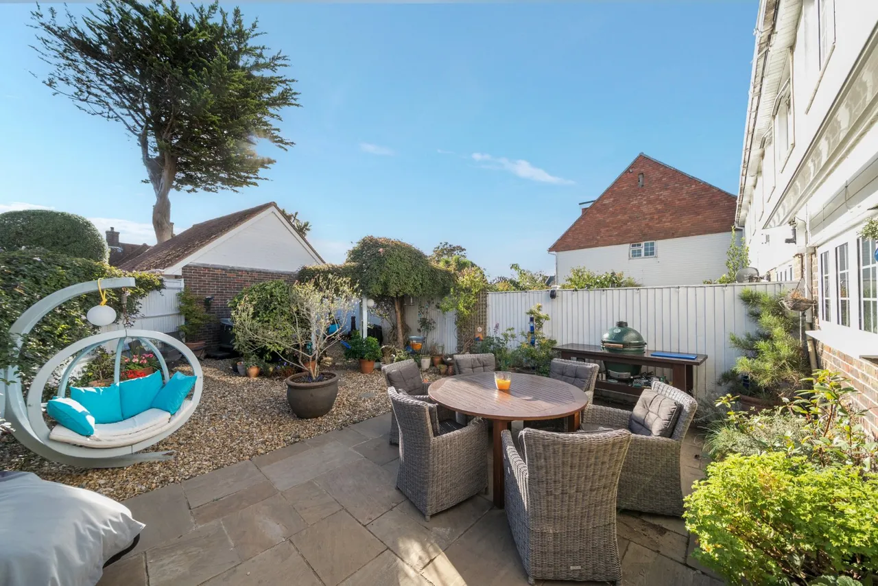Towers Garden, Havant, PO9, photo 11