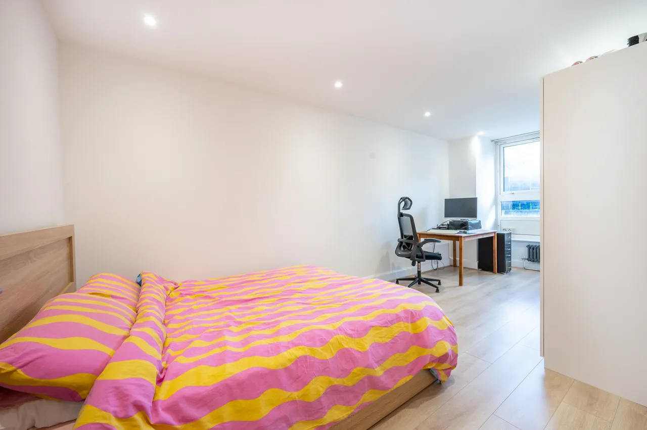 Flat G2 Twyford House, Chisley Road, London, photo 2