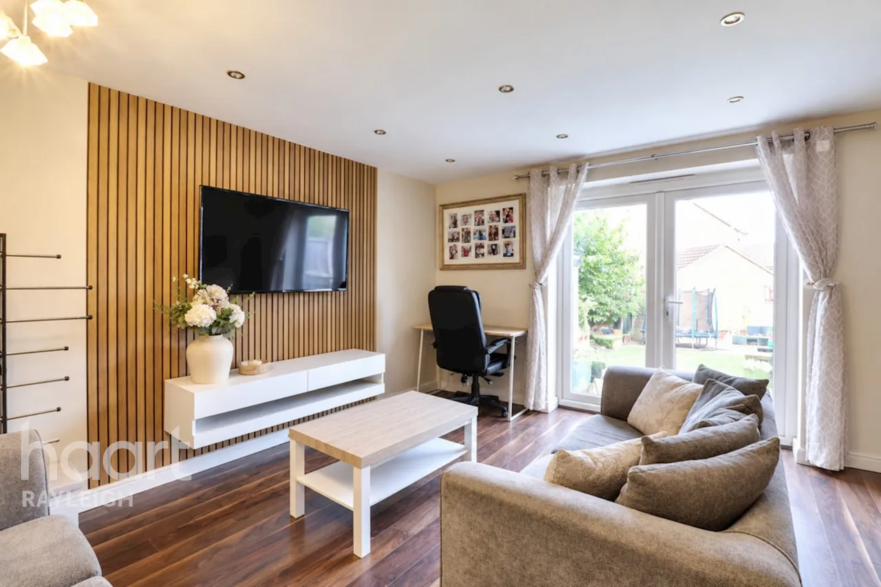 Heron Gardens, Rayleigh, SS6, photo 2