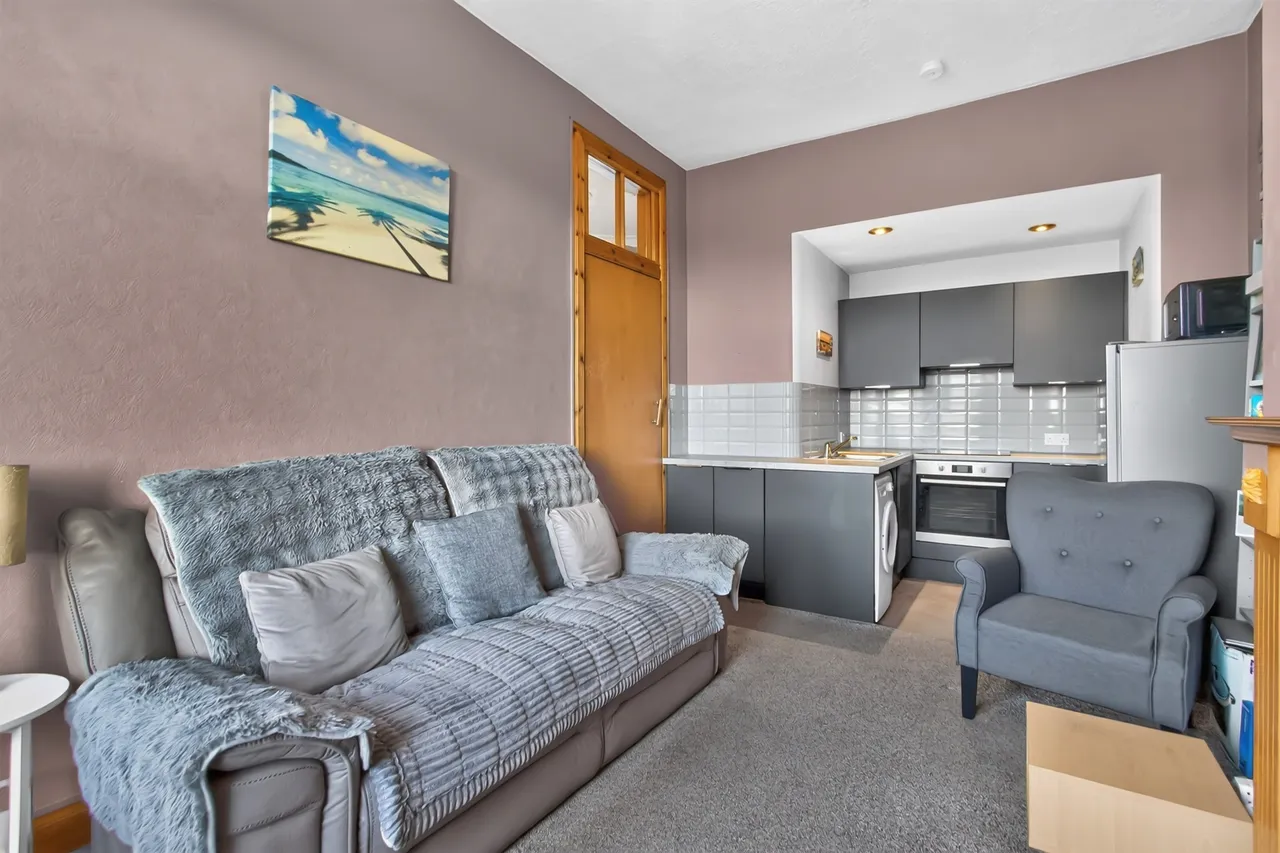 Clarkston Road, Glasgow, G44, photo 2