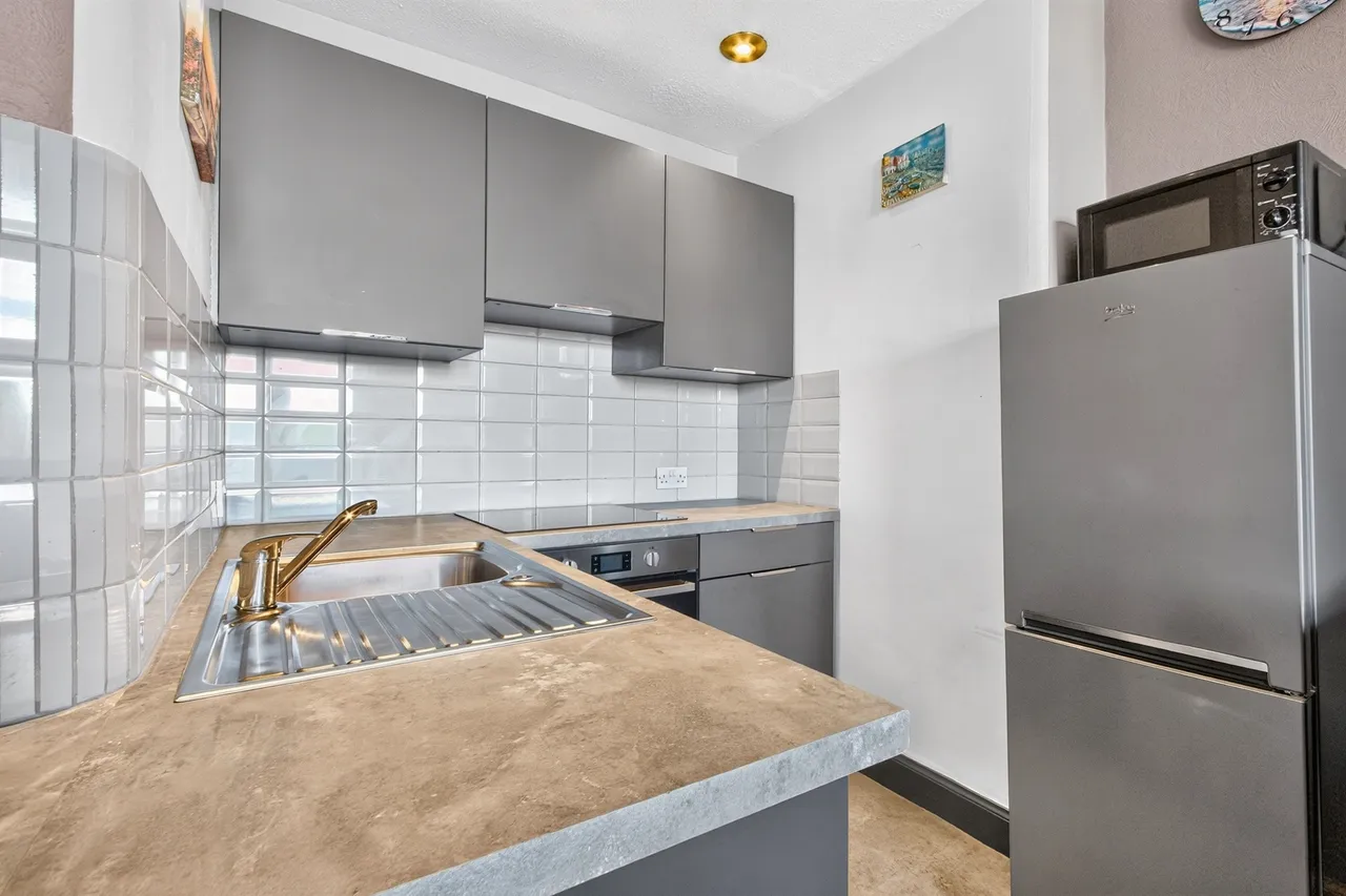 Clarkston Road, Glasgow, G44, photo 7