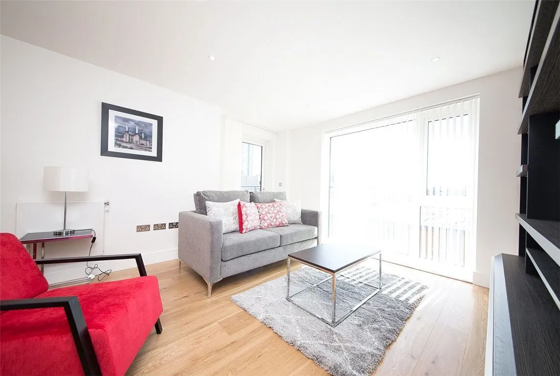 2 bed flat to rent — Arrandene Apartments, Colindale, London