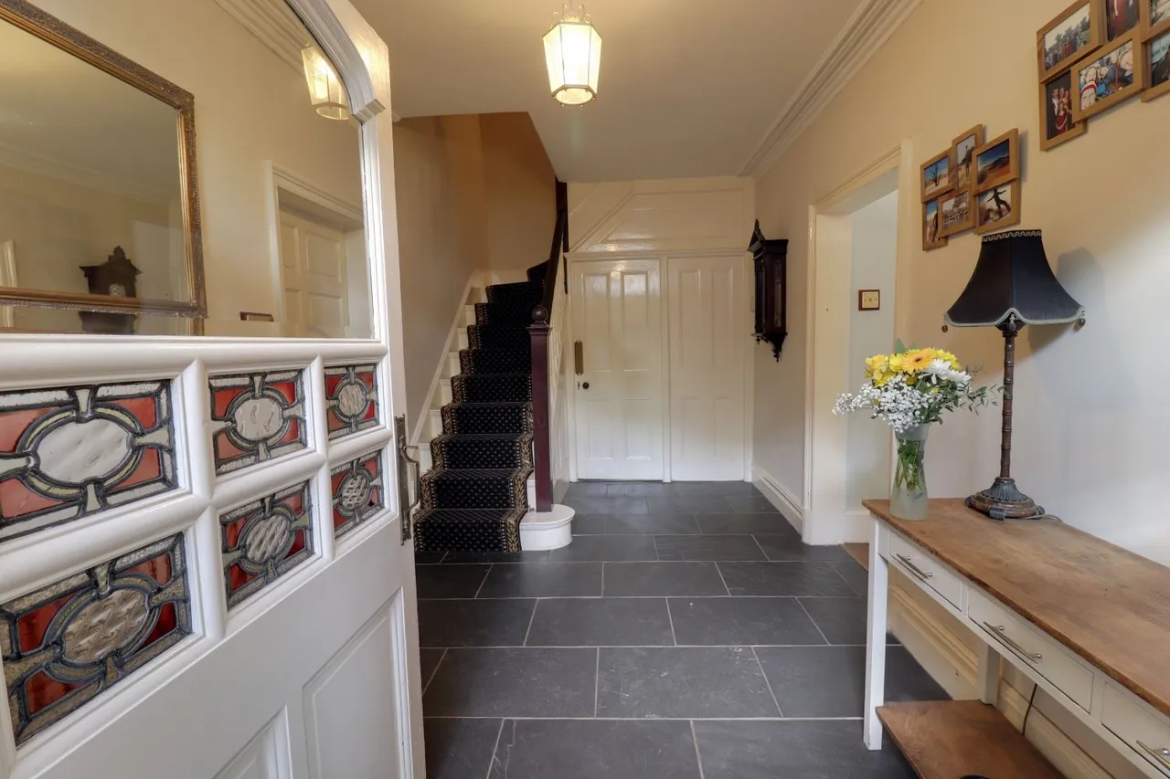 Rochdale Road, Todmorden, OL14, photo 11
