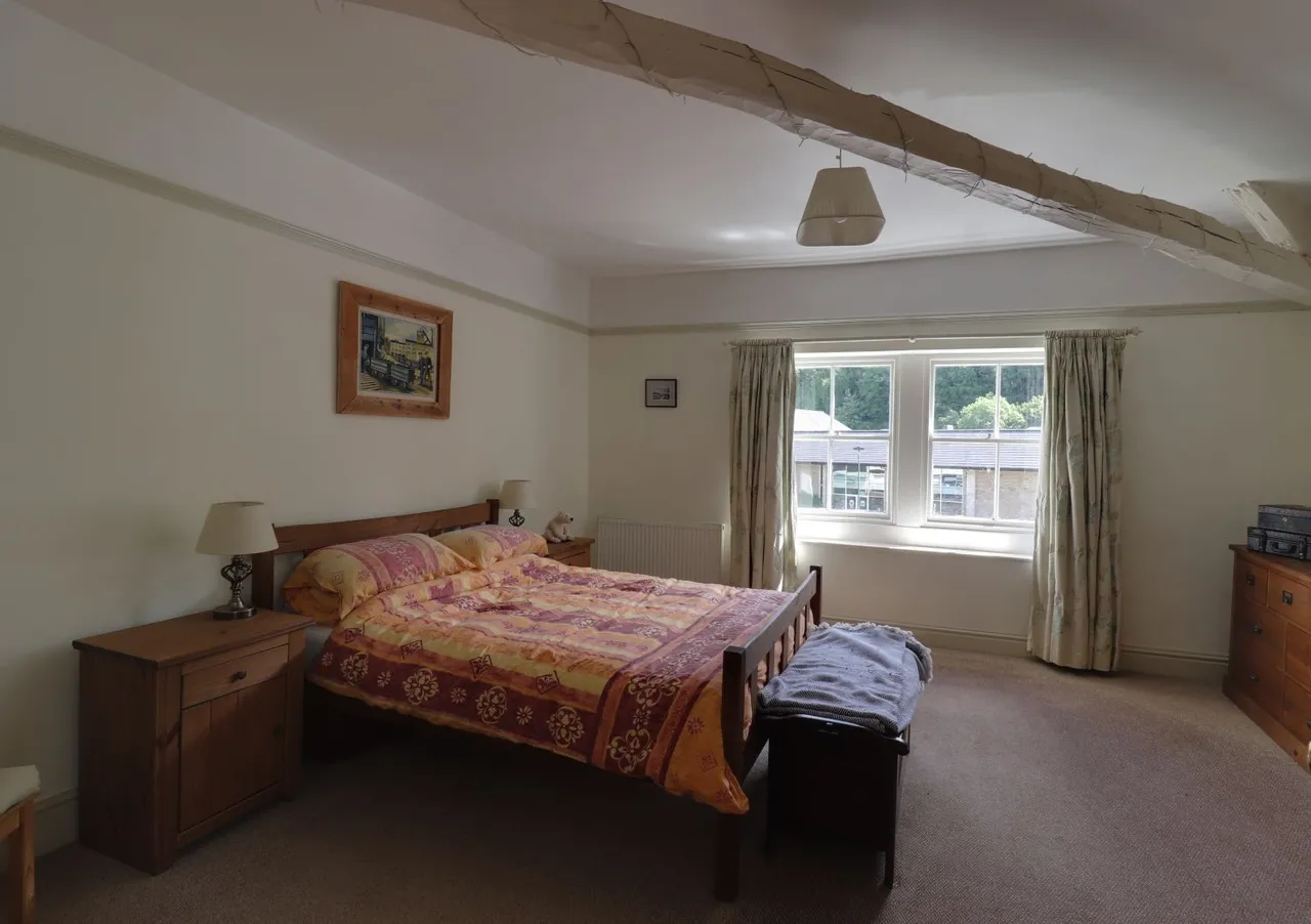 Rochdale Road, Todmorden, OL14, photo 42