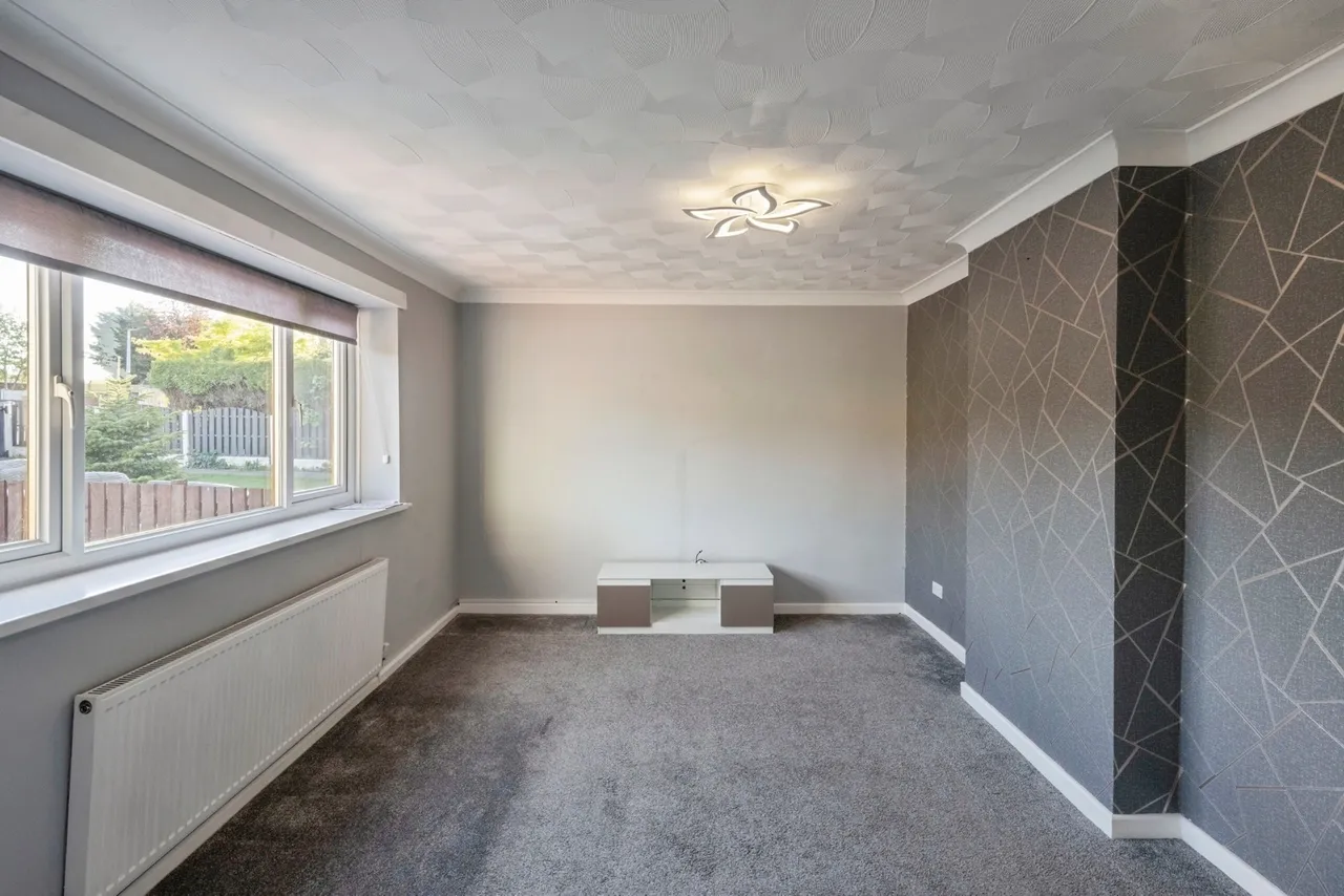 Tennyson Avenue, Campsall, Doncaster, South Yorkshire, DN6, photo 4