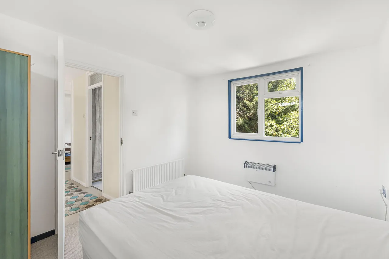 Brettenham Road, N18, photo 22