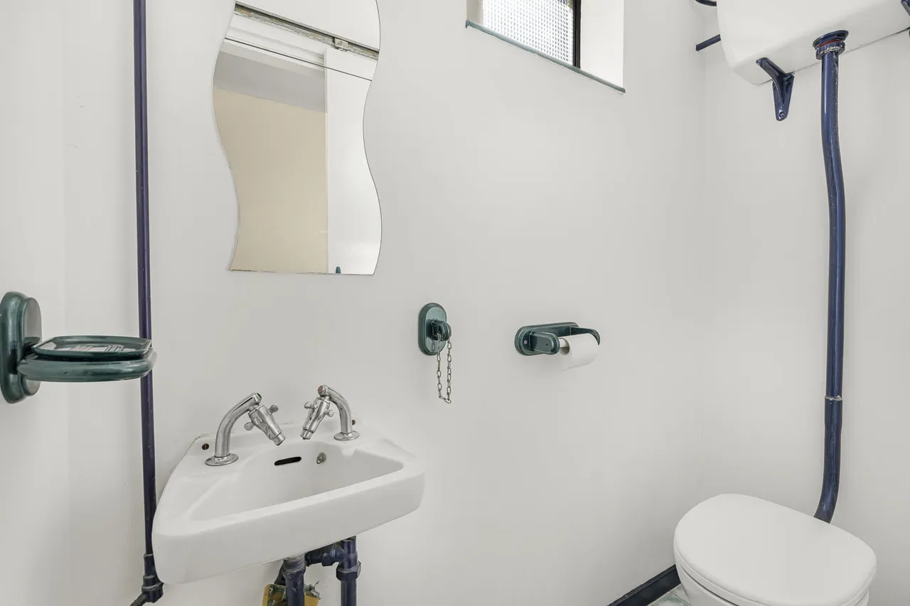 Brettenham Road, N18, photo 9
