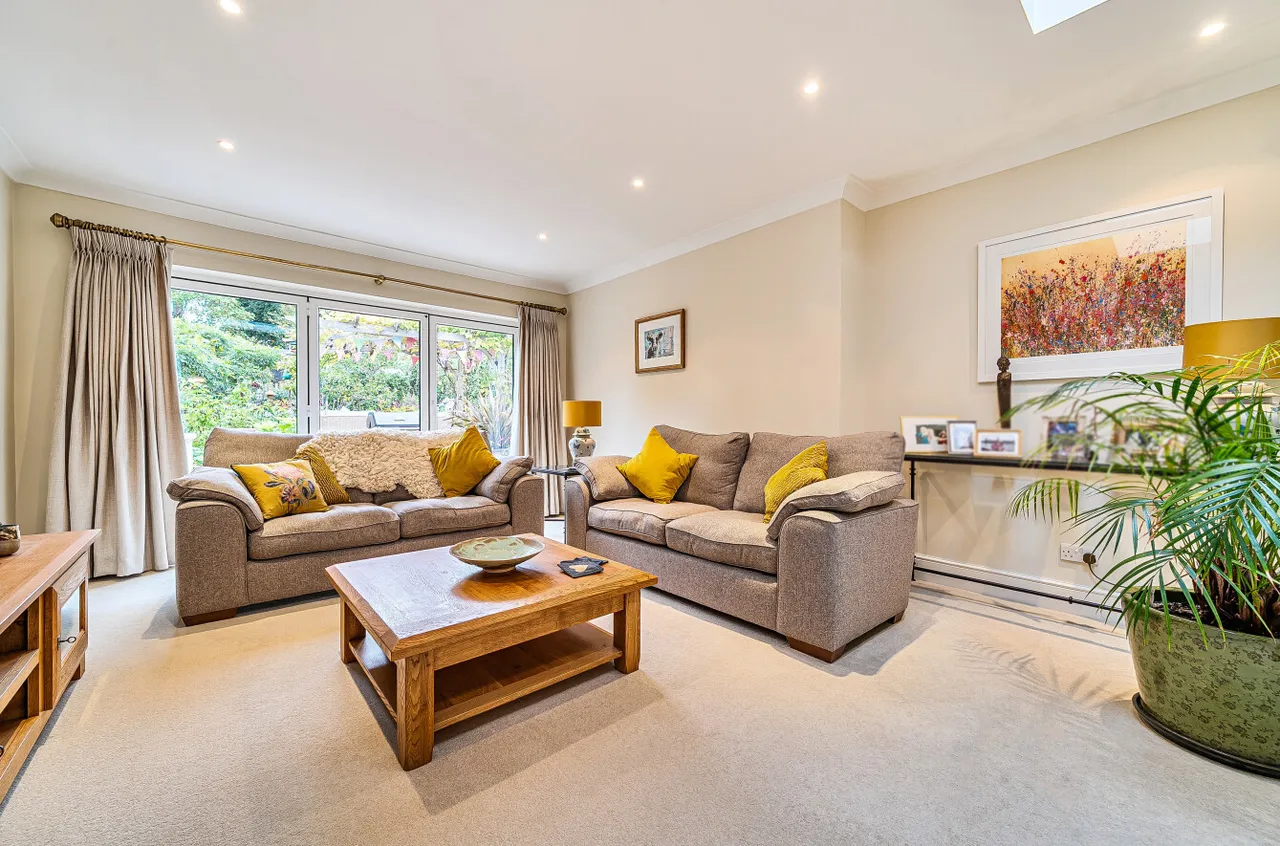 Clarence Road, Fleet, Hampshire, GU51 3RZ, photo 13