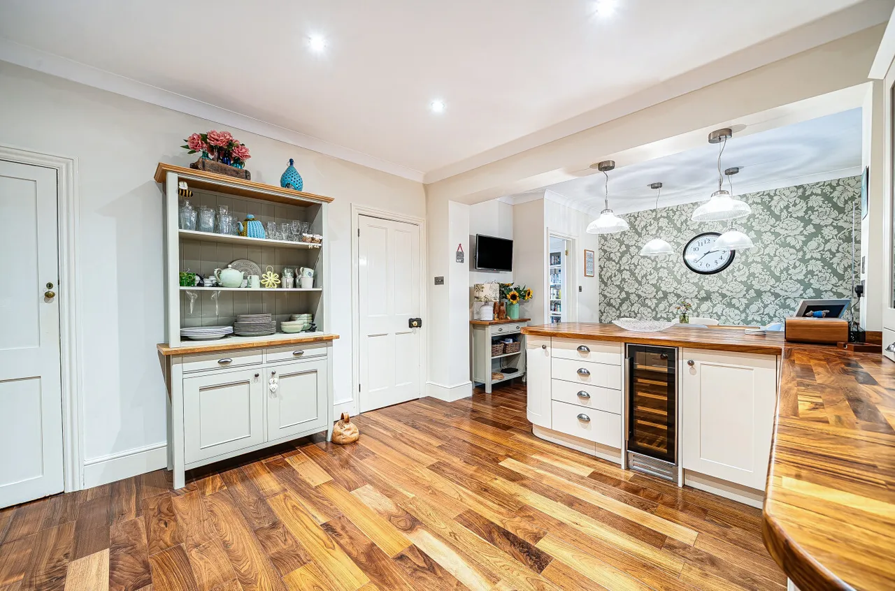 Clarence Road, Fleet, Hampshire, GU51 3RZ, photo 18