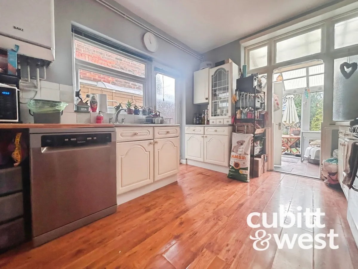 DEPOSIT ALTERNATIVE AVAILABLE Ringwood Road, Southsea, PO4, photo 7