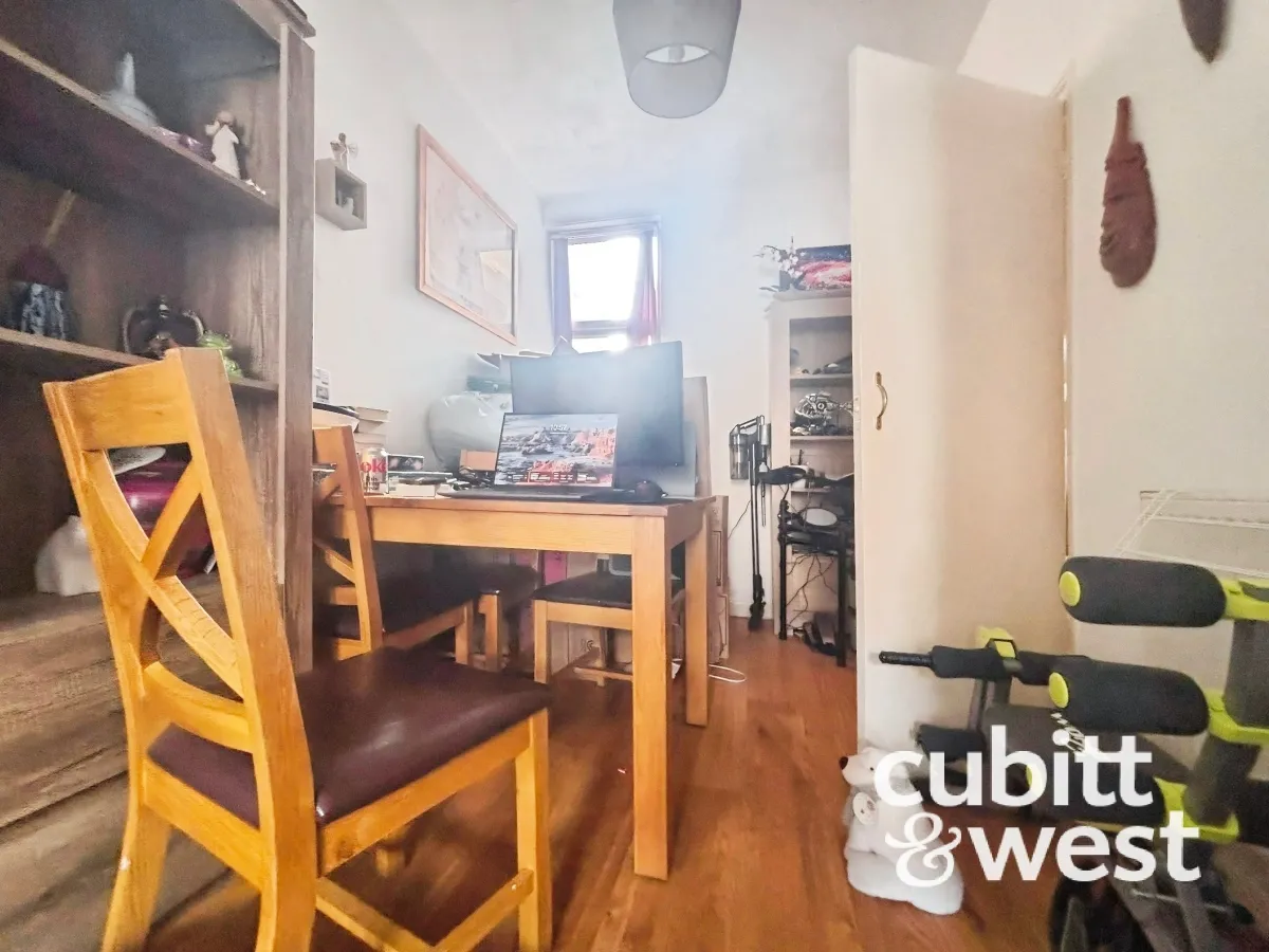 DEPOSIT ALTERNATIVE AVAILABLE Ringwood Road, Southsea, PO4, photo 6