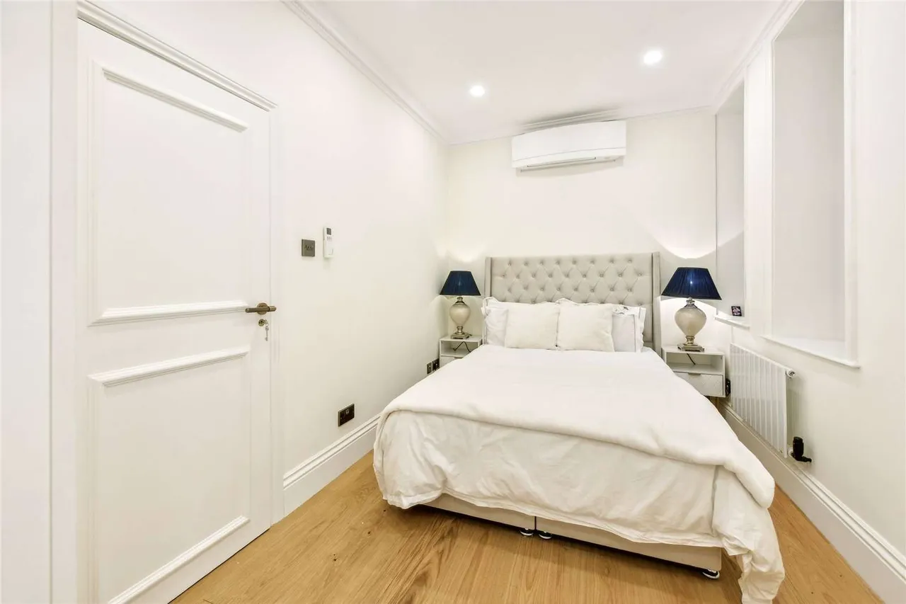 Albert Hall Mansions, Kensington Gore, SW7, photo 5