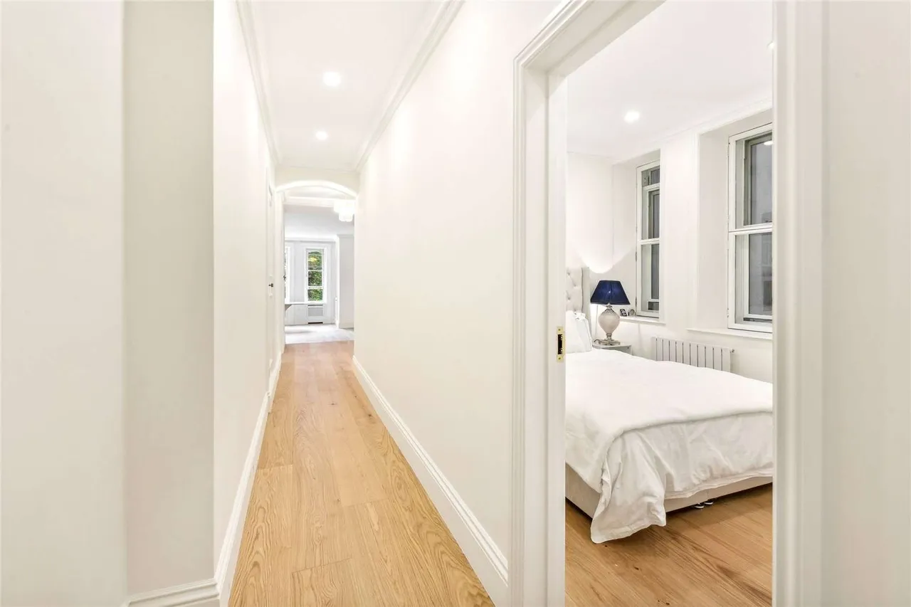 Albert Hall Mansions, Kensington Gore, SW7, photo 9