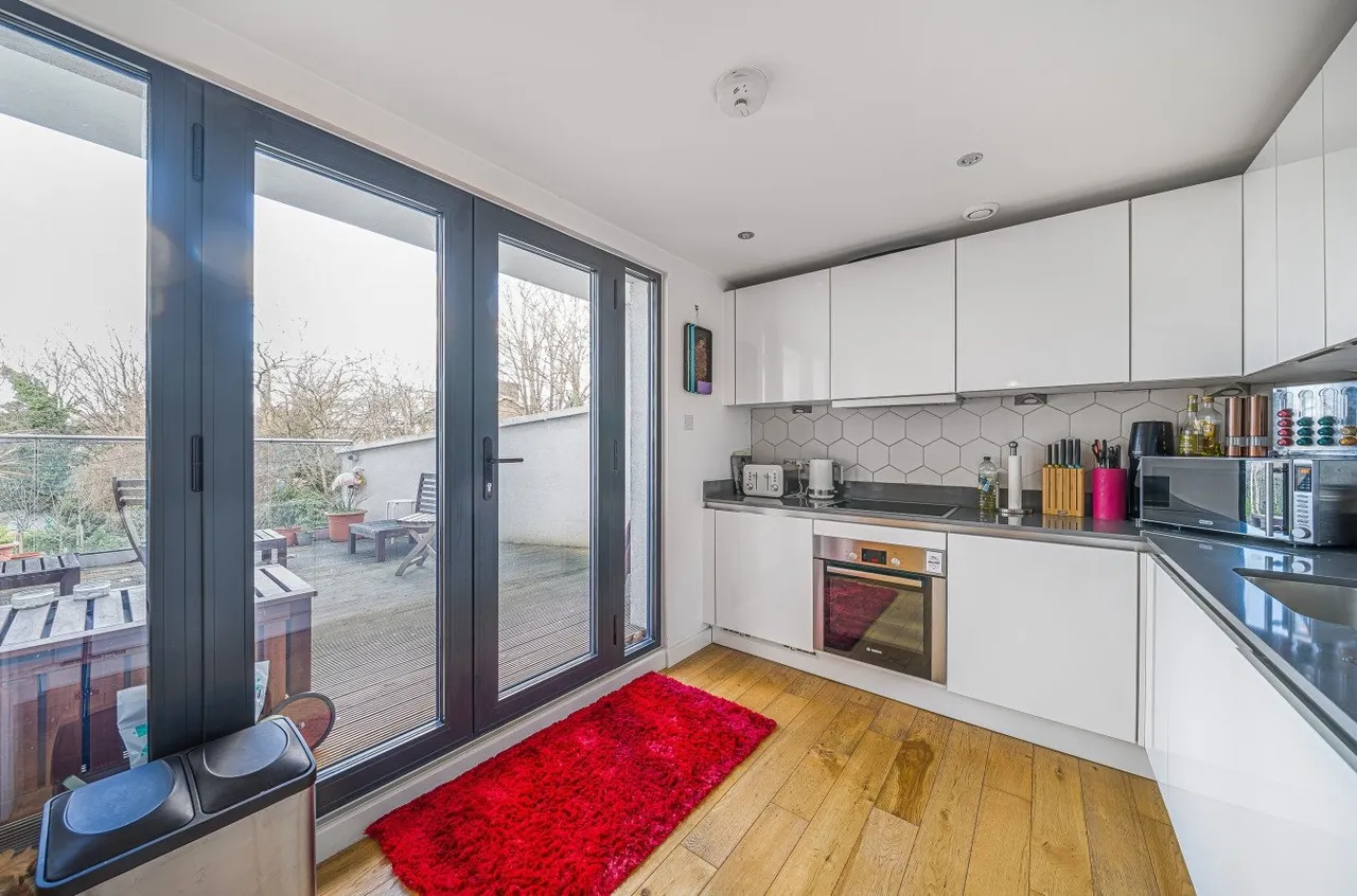 Ladywell Road, London, SE13, photo 8