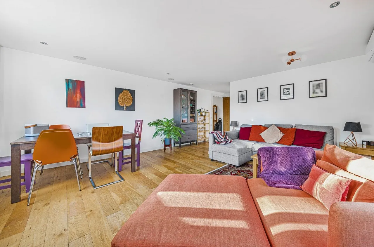 2 bed flat to rent, Ladywell Road, London, SE13