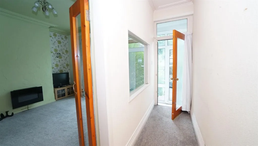Carr Lane, Shipley, photo 9