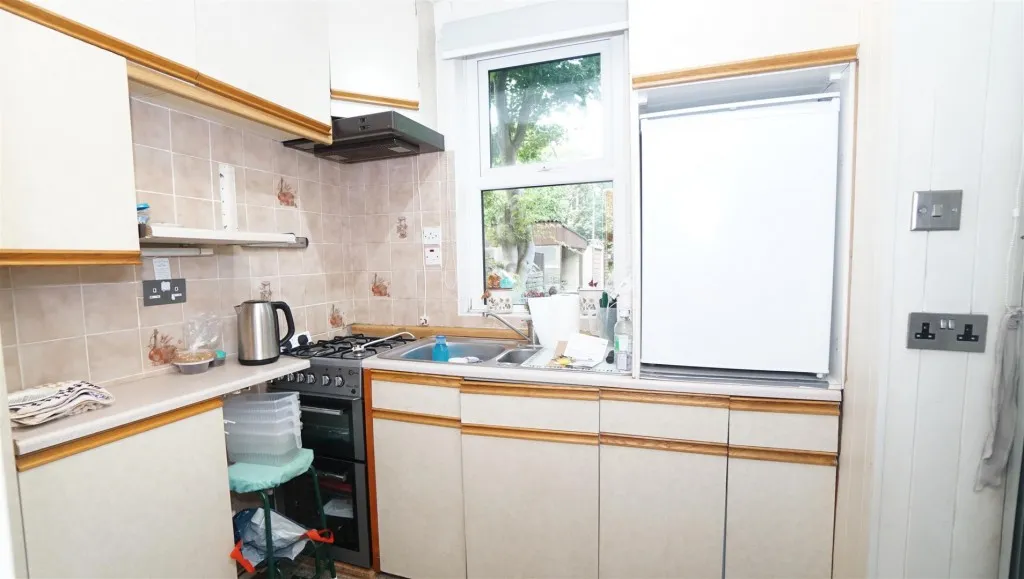 Carr Lane, Shipley, photo 7