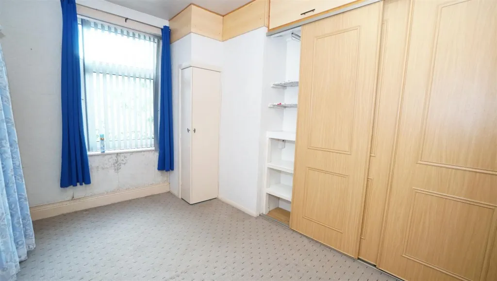 Carr Lane, Shipley, photo 17