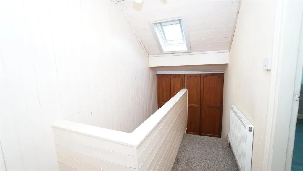 Carr Lane, Shipley, photo 21