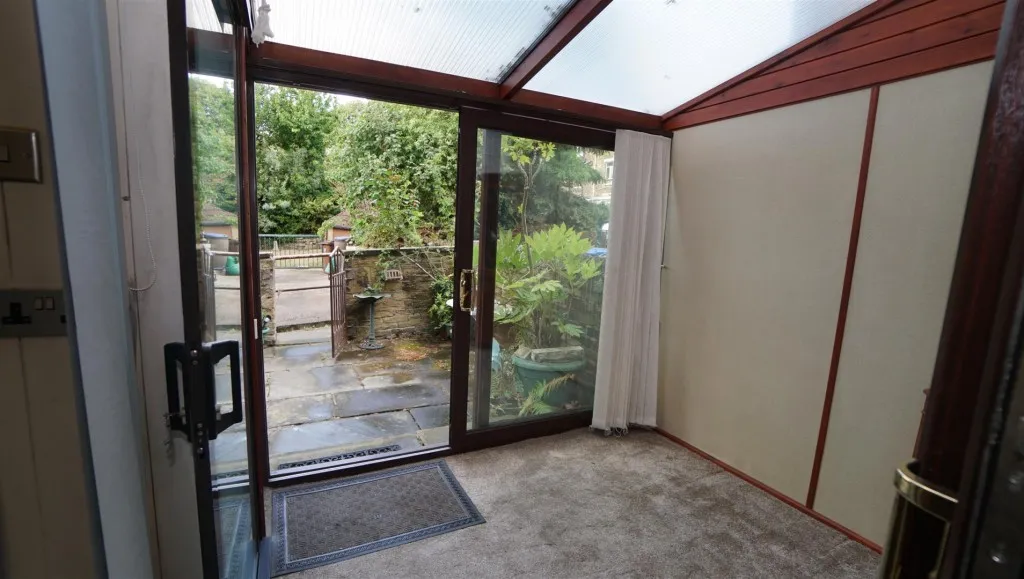 Carr Lane, Shipley, photo 6