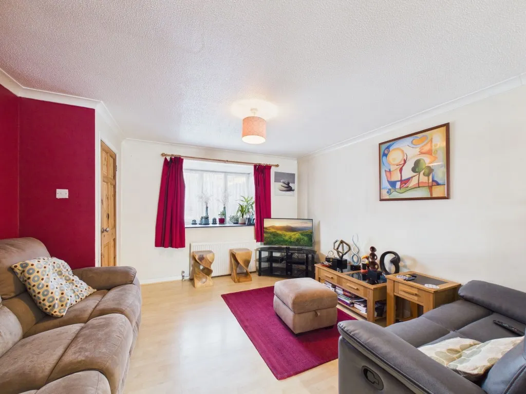 Lichfield Close, Lower Earley, RG6, photo 4