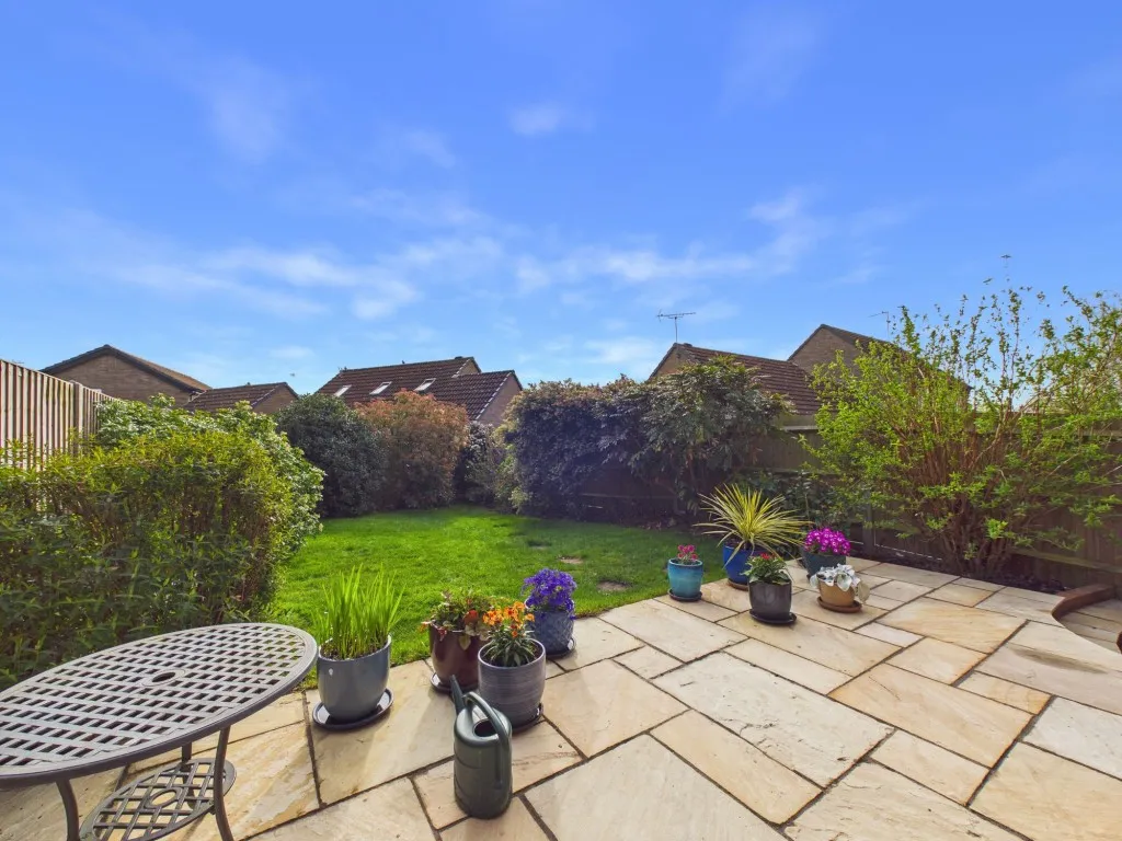 Lichfield Close, Lower Earley, RG6, photo 10