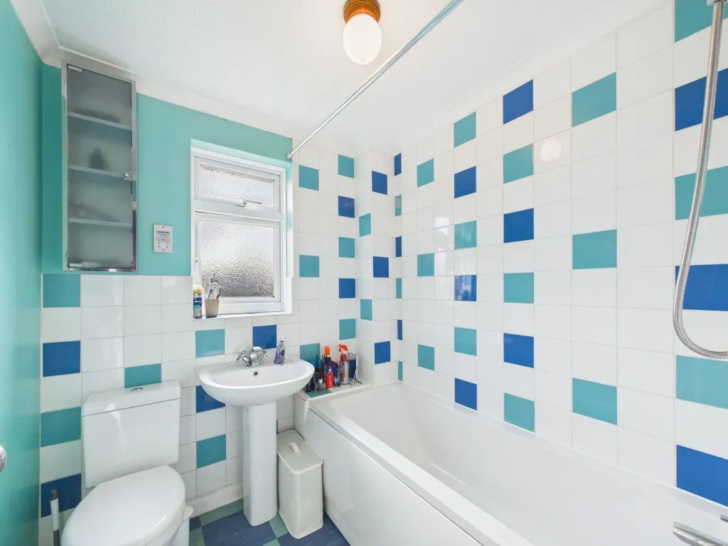 Lichfield Close, Lower Earley, RG6, photo 6