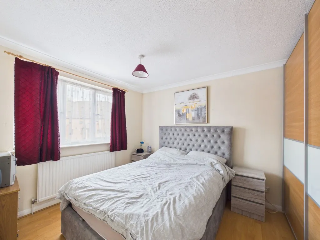 Lichfield Close, Lower Earley, RG6, photo 7