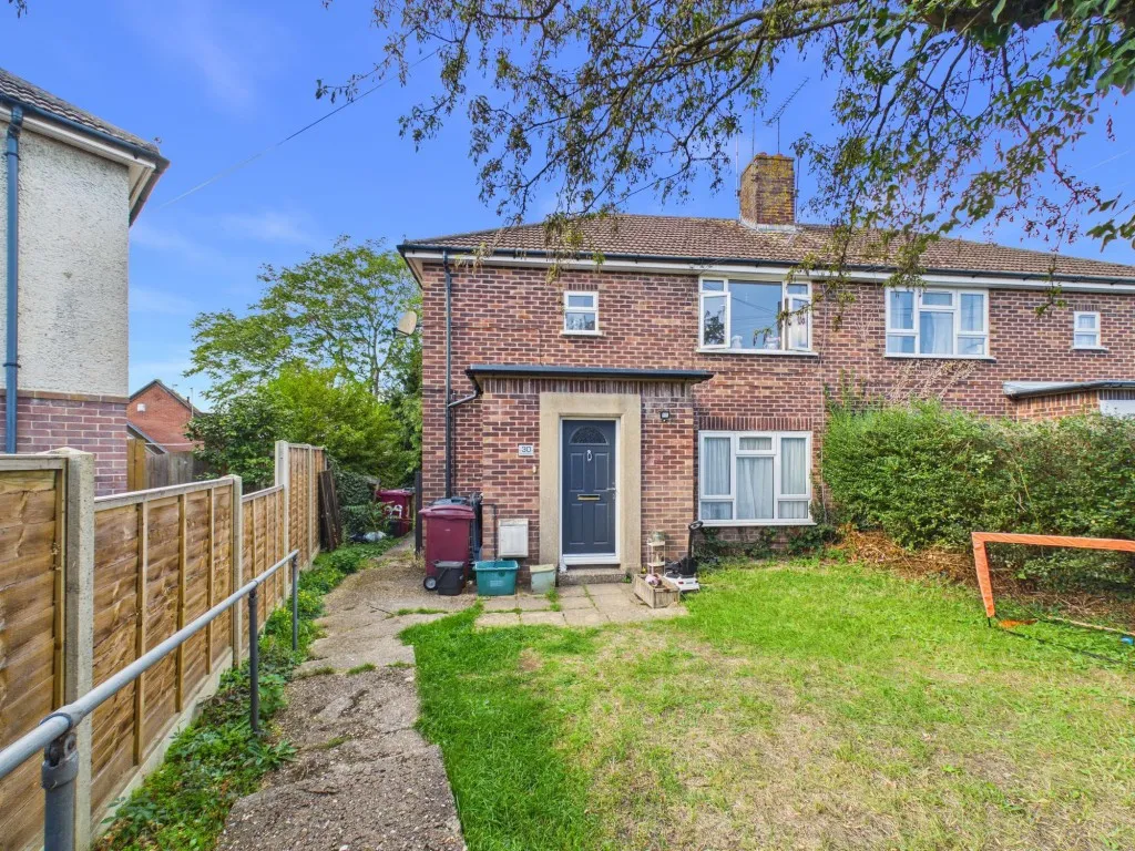 2 bed flat for sale, Beverley Road, Tilehurst, RG31