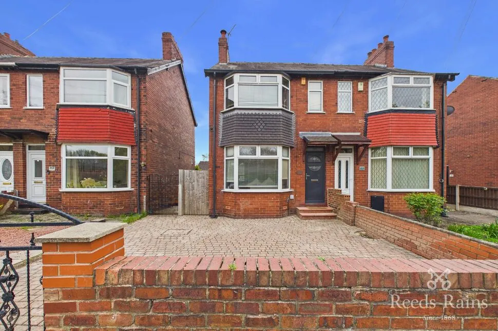 3 bed house for sale — Aketon Road, Castleford, West Yorkshire, WF10