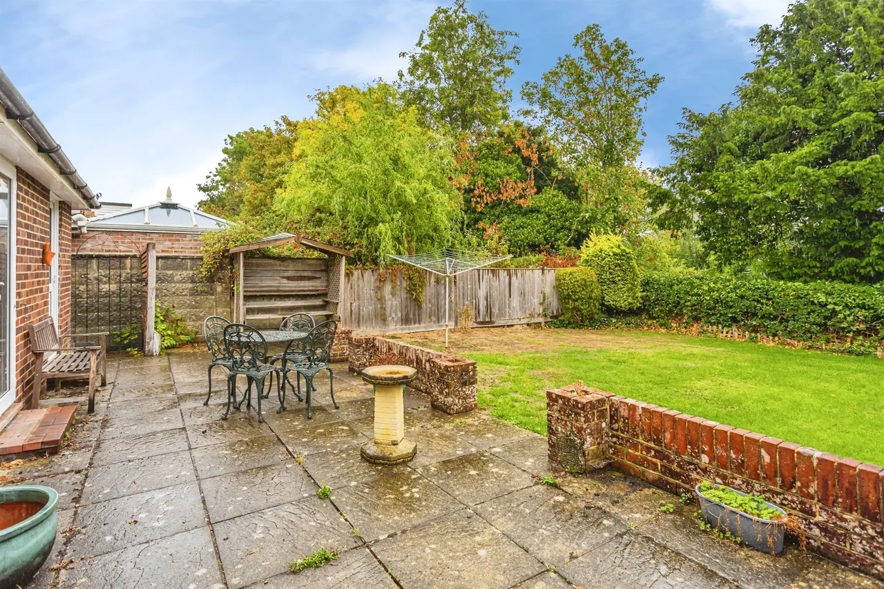 Grove Road, Burgess Hill, RH15, photo 16