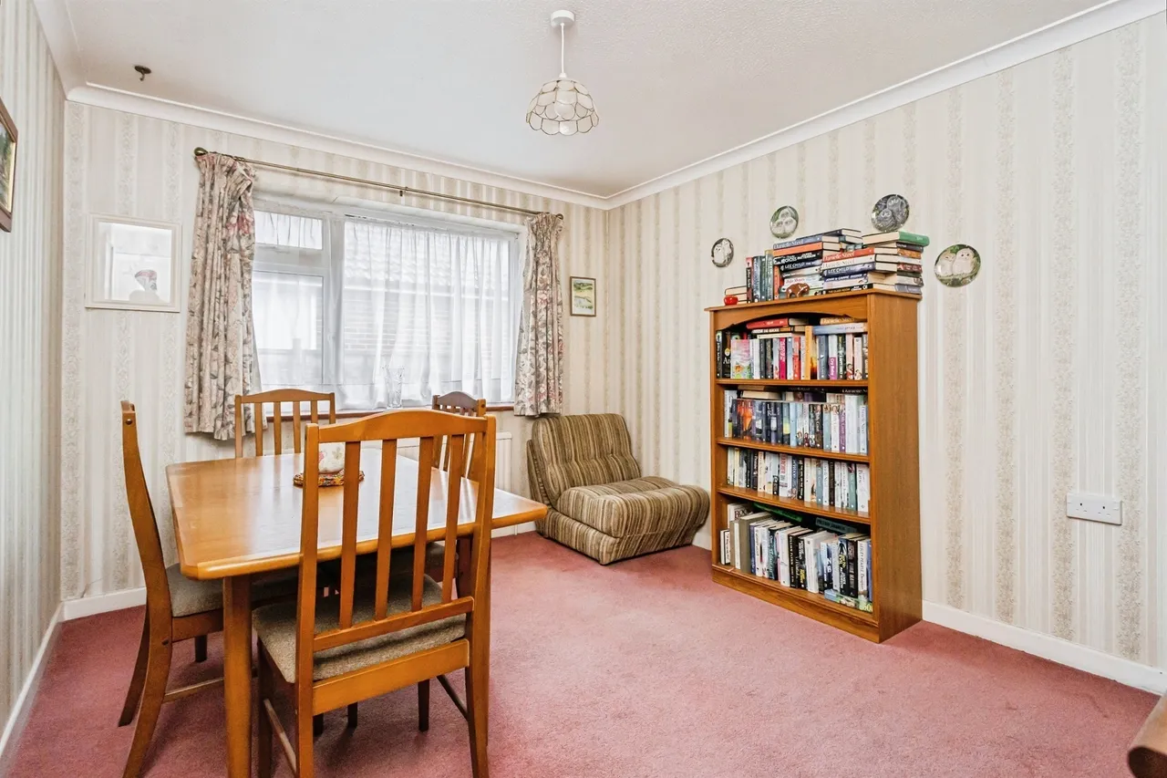 Grove Road, Burgess Hill, RH15, photo 11