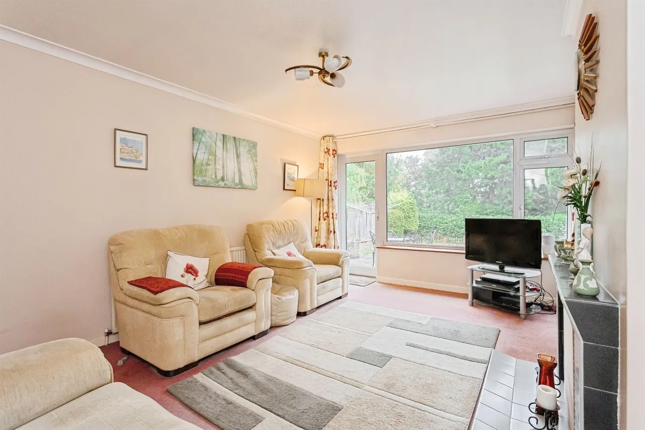 Grove Road, Burgess Hill, RH15, photo 4