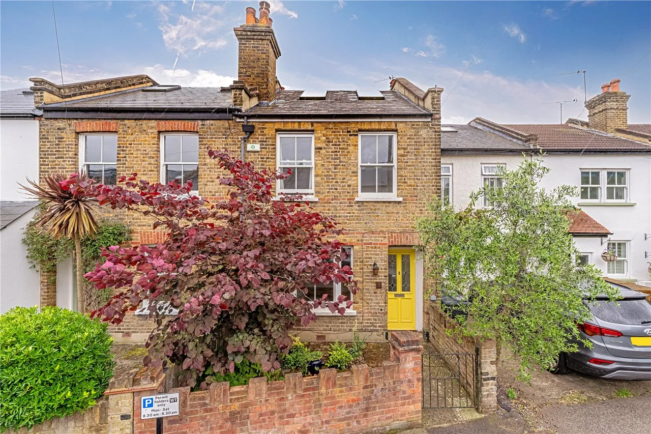 3 bed house for sale — Albion Road, Twickenham, TW2 6QJ
