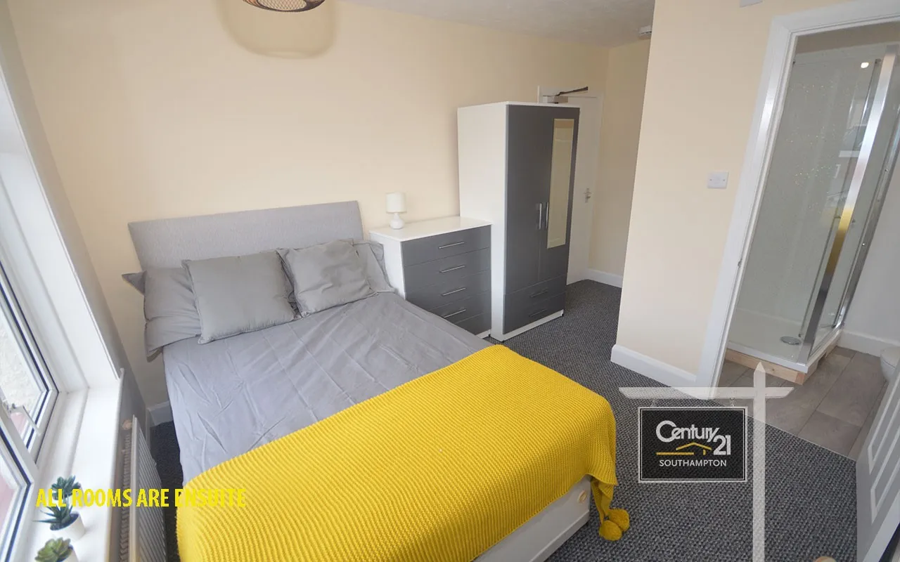 Burgess Road, Southampton, SO16, photo 6