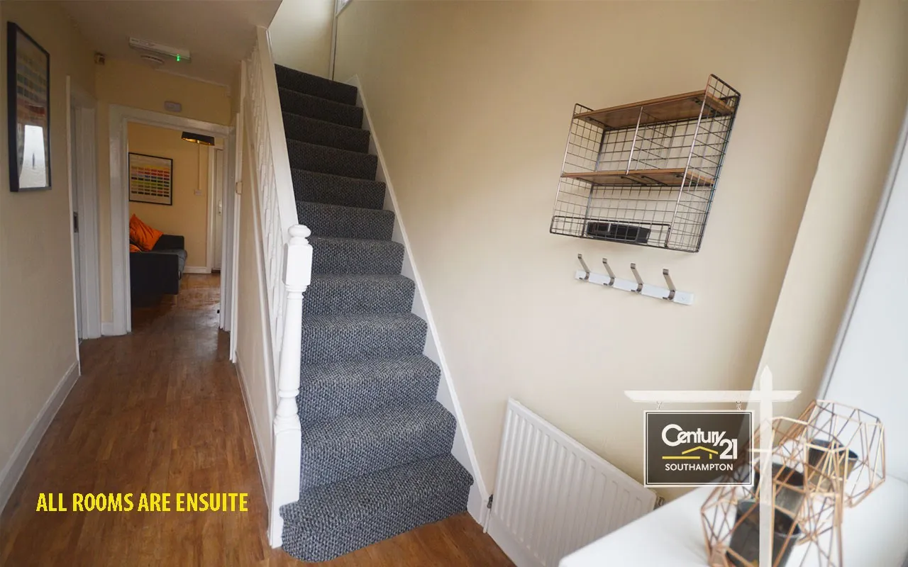 Burgess Road, Southampton, SO16, photo 17