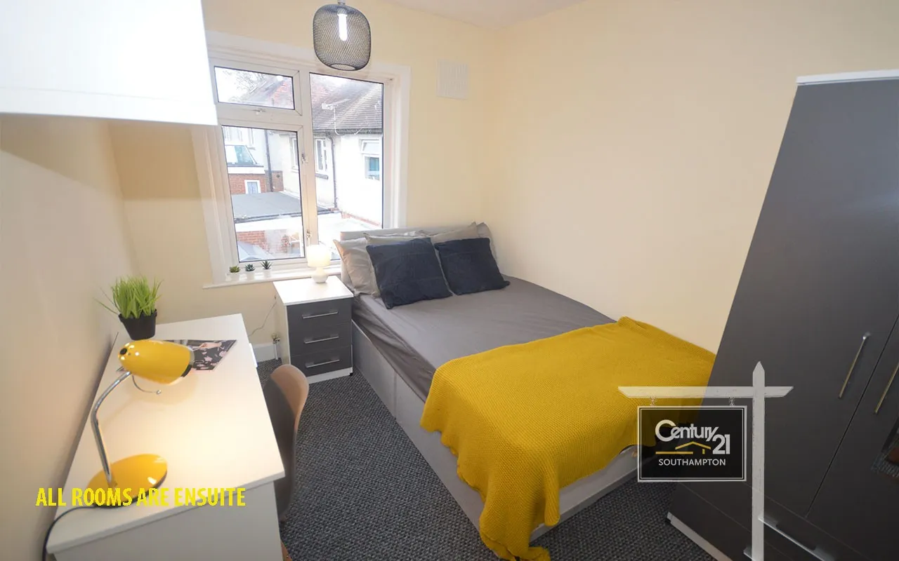 Burgess Road, Southampton, SO16, photo 11