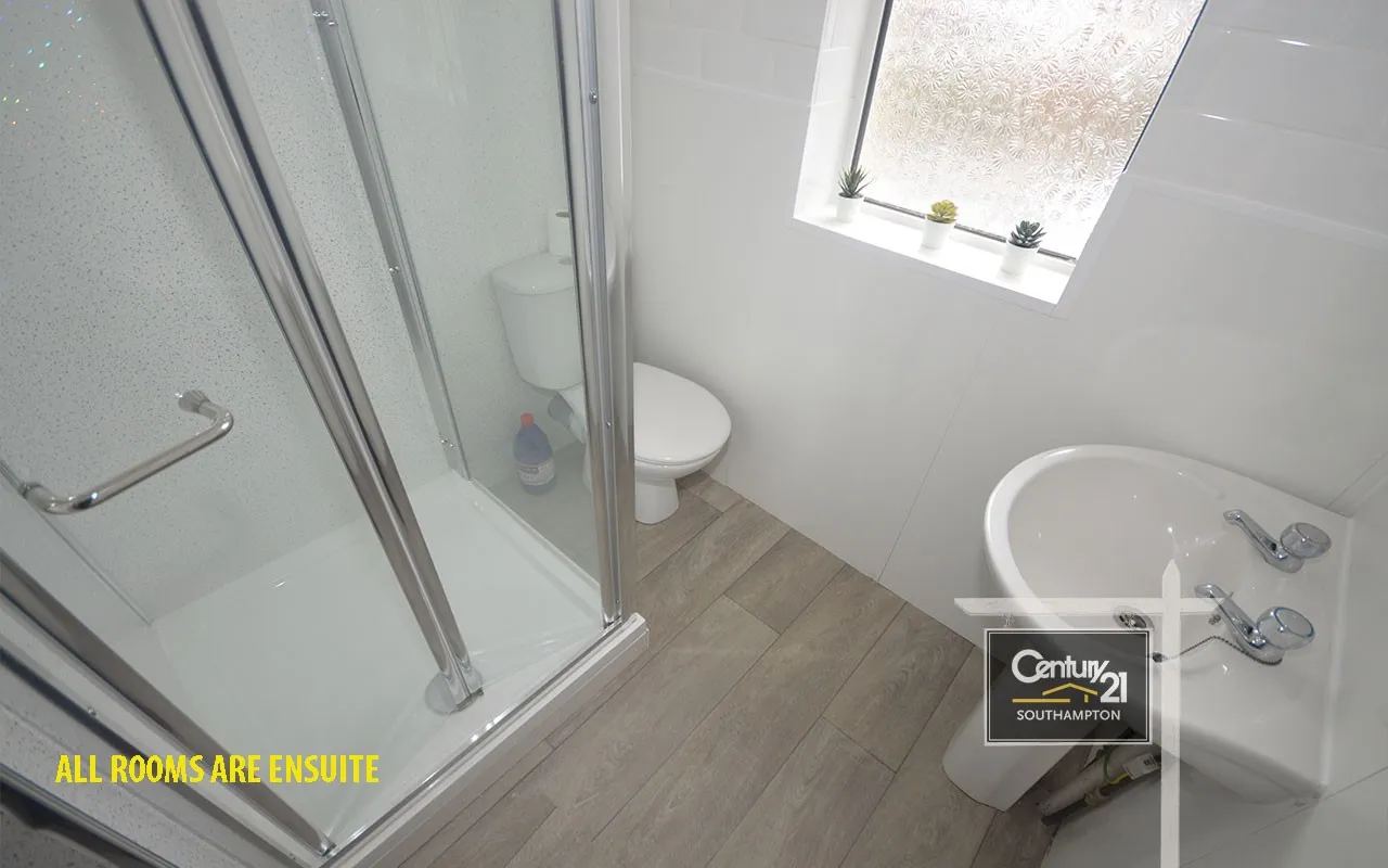 Burgess Road, Southampton, SO16, photo 21