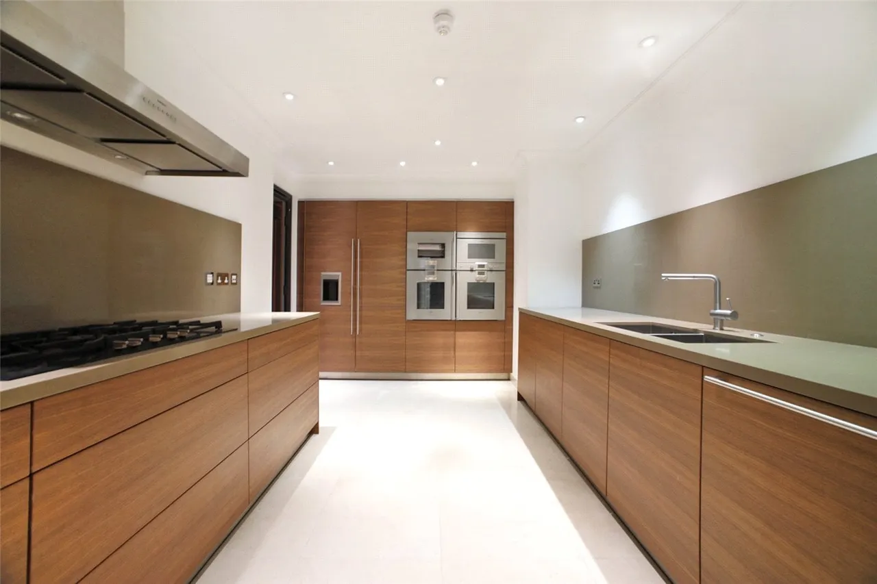 Whitehall Place, London, SW1A, photo 5