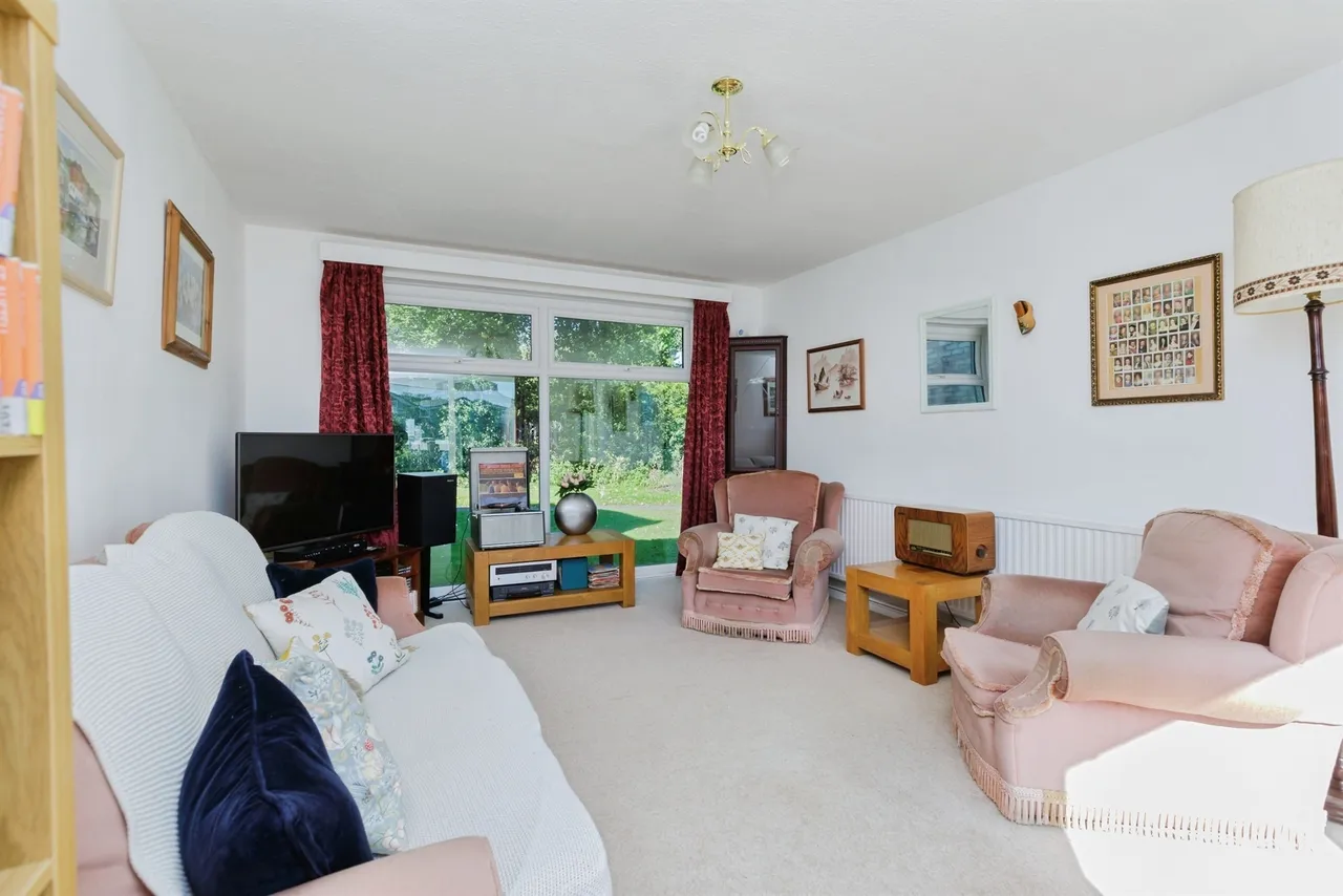 Carlson Gardens, Lutterworth, LE17, photo 8