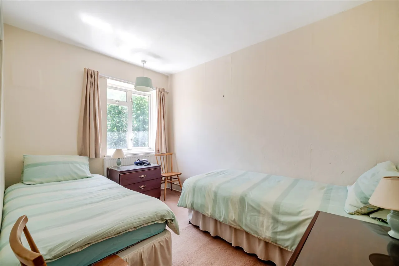 Mayfield Avenue, Orpington, BR6, photo 14